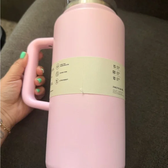 STANLEY 64 oz Stainless Steel H2.0 Flowstate Quencher Tumbler- Target Exclusive - Picture 3 of 5